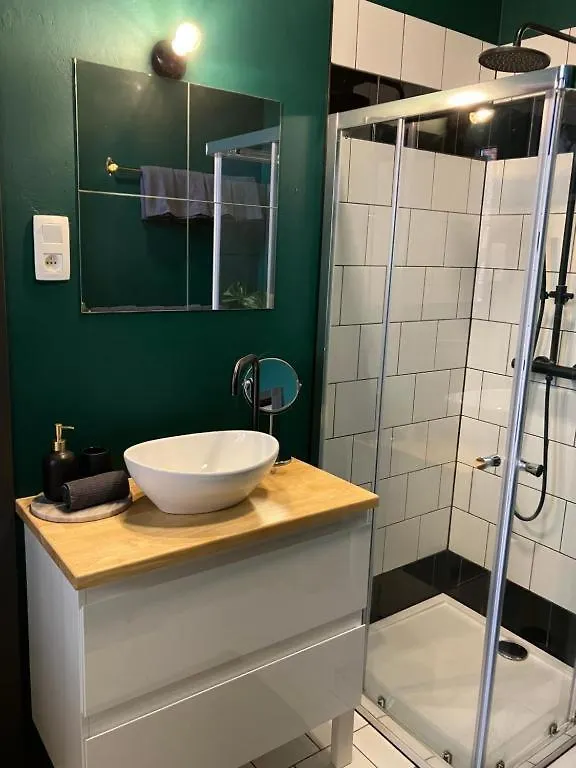 Apartment Bnb Hotel Suikernest Antwerp